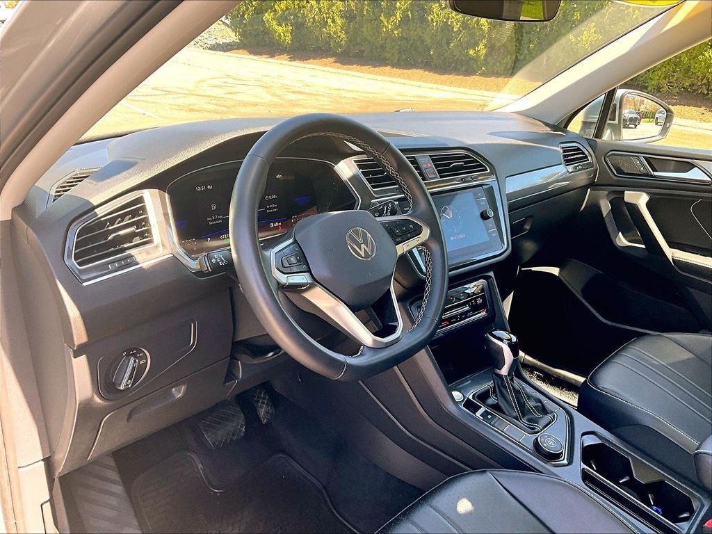 2024 Volkswagen Tiguan 2.0T SE
