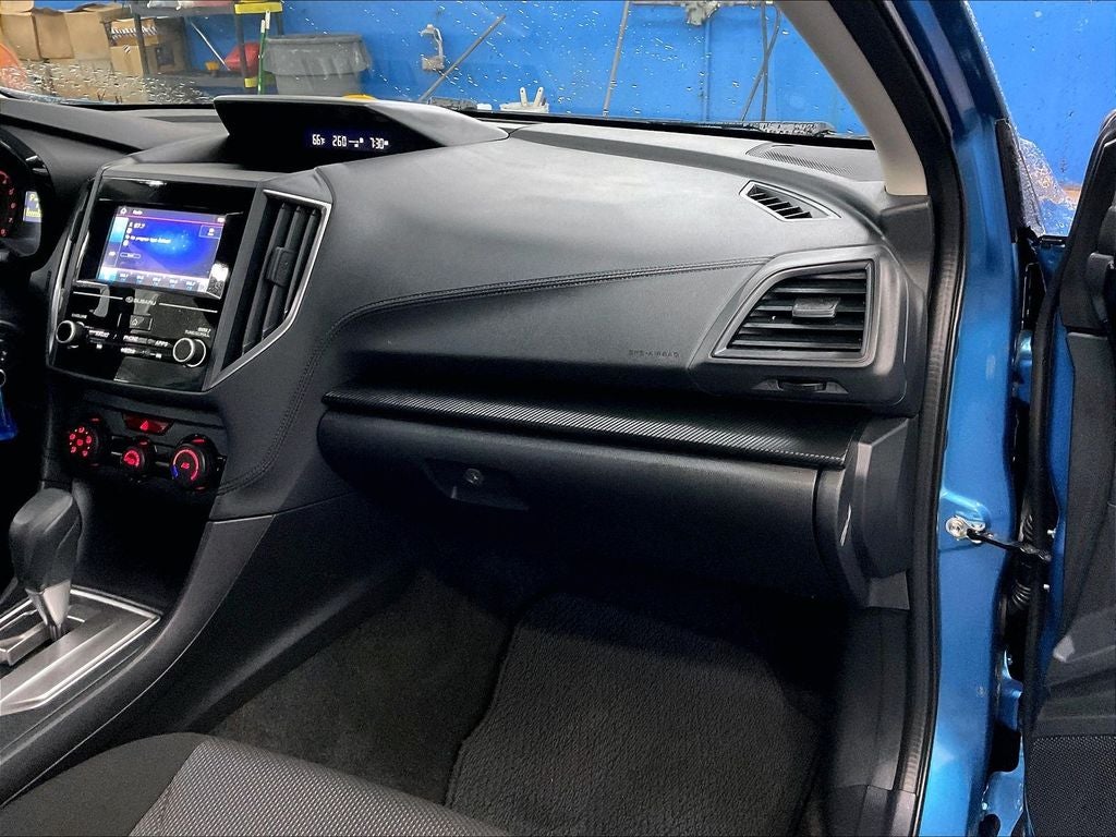 2019 Subaru Impreza 2.0i