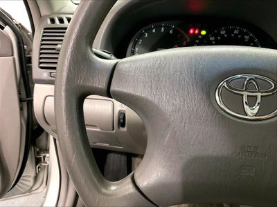 2004 Toyota Camry LE