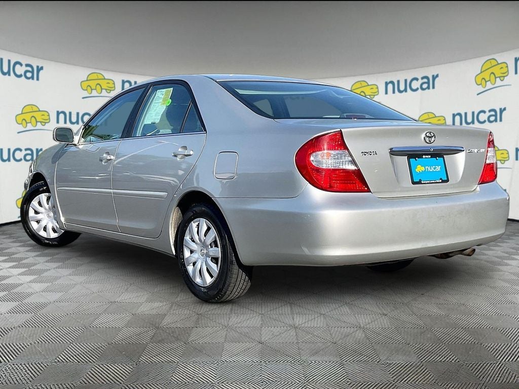 2004 Toyota Camry LE