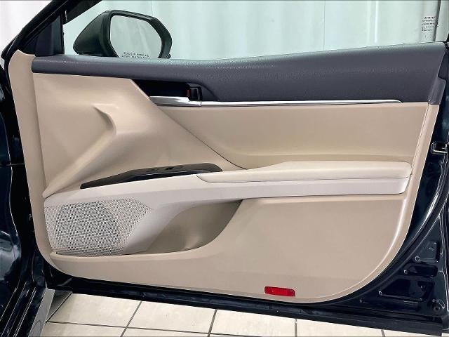 2021 Toyota Camry LE Auto (SE)
