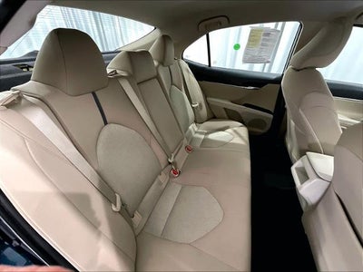 2021 Toyota Camry LE Auto (SE)