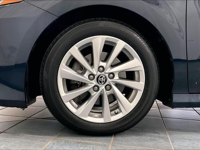 2021 Toyota Camry LE Auto (SE)