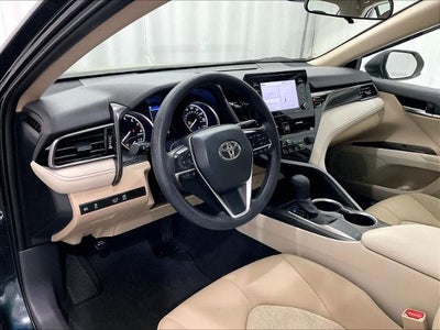2021 Toyota Camry LE Auto (SE)