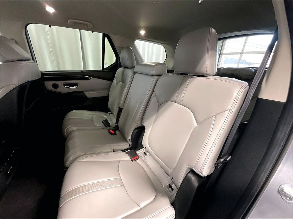 2023 Honda Pilot EX-L 8 Passenger