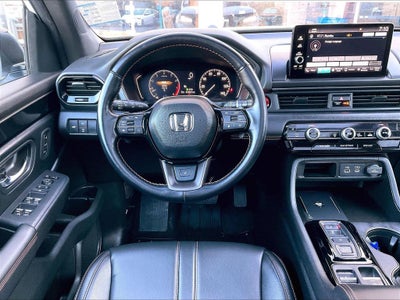 2023 Honda Pilot TrailSport