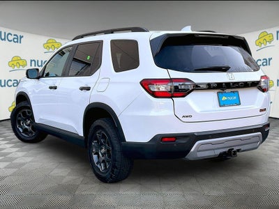 2023 Honda Pilot TrailSport