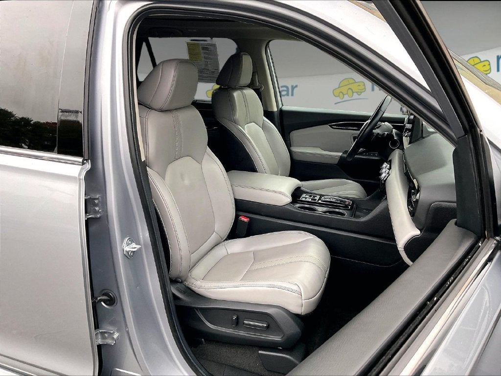2024 Honda Pilot Touring