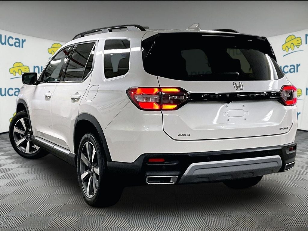 2024 Honda Pilot Touring