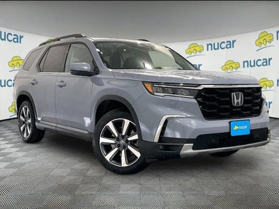 2024 Honda Pilot Touring AWD