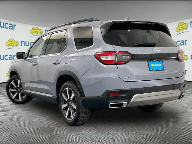 2024 Honda Pilot Touring AWD