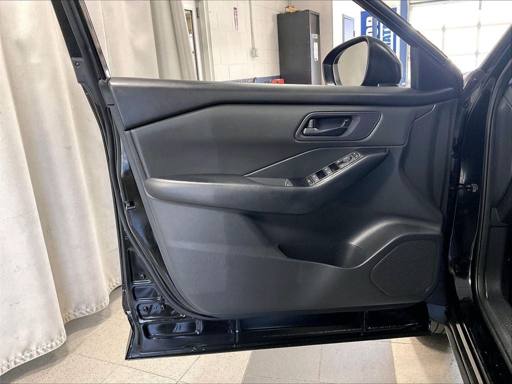 2024 Nissan Rogue AWD S