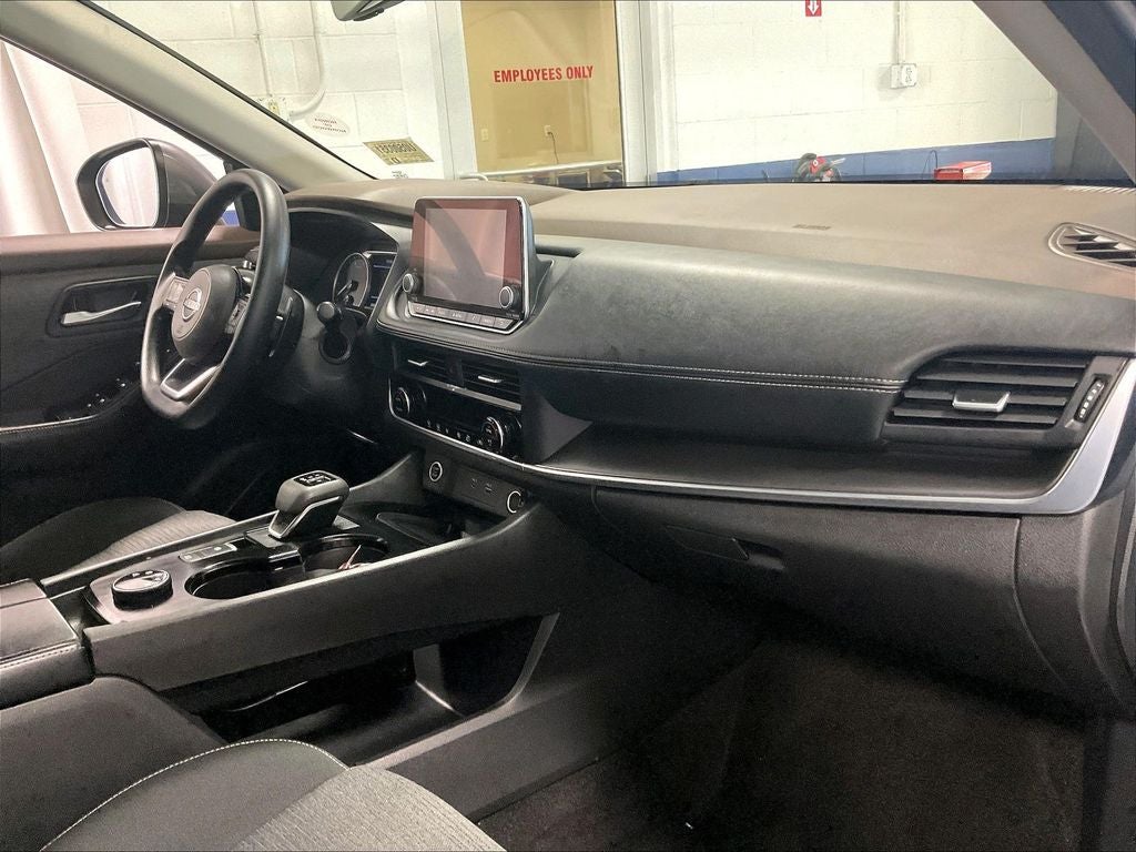 2023 Nissan Rogue AWD SV