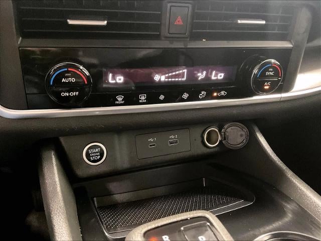 2023 Nissan Rogue AWD SV