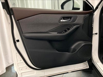 2023 Nissan Rogue AWD SV