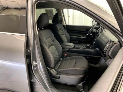 2024 Nissan Pathfinder S 4WD