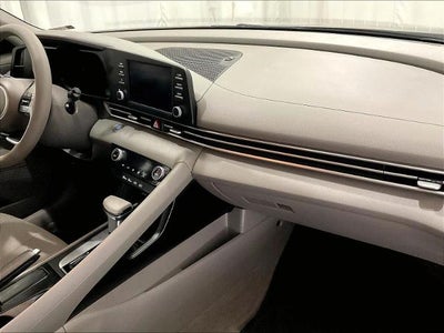 2023 Hyundai ELANTRA SEL IVT