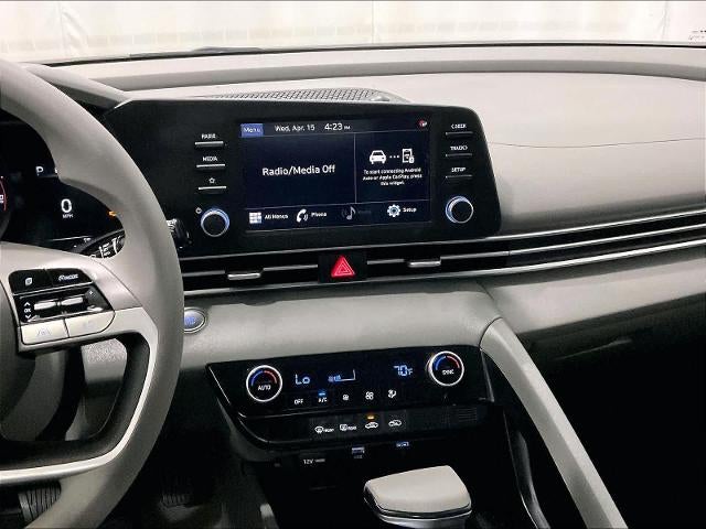 2023 Hyundai ELANTRA SEL IVT