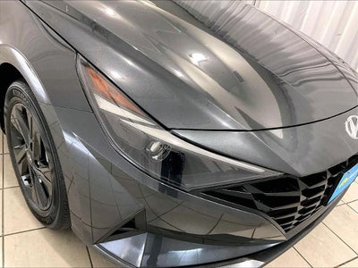 2023 Hyundai ELANTRA SEL IVT