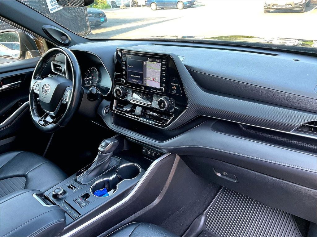2021 Toyota Highlander XSE