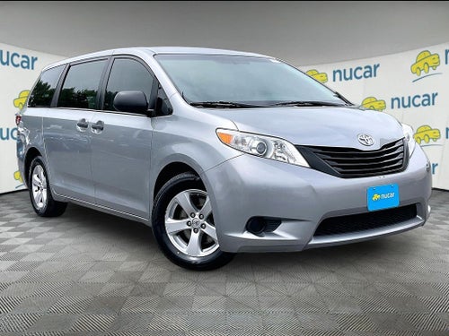 2017 Toyota Sienna L 7 Passenger