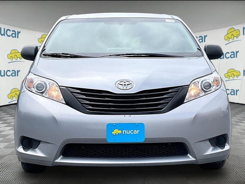 2017 Toyota Sienna L 7 Passenger
