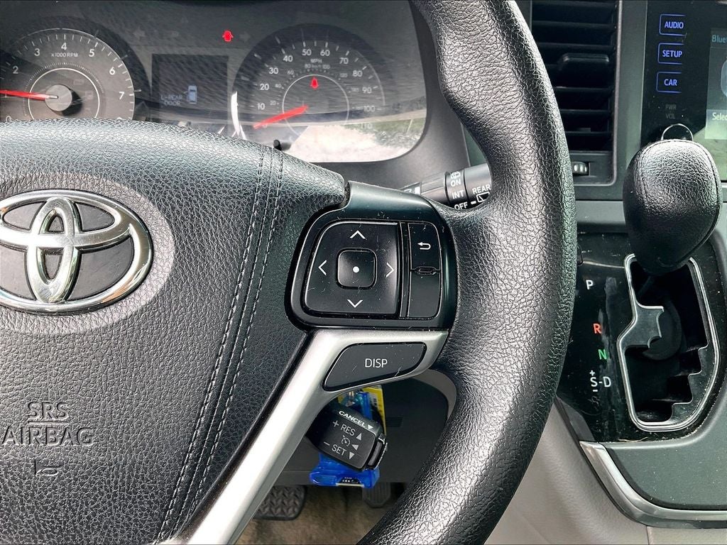 2017 Toyota Sienna L 7 Passenger
