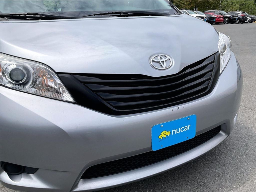 2017 Toyota Sienna L 7 Passenger