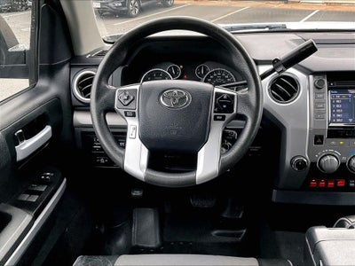 2017 Toyota Tundra SR5 5.7L V8