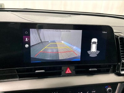 2024 Kia Sportage EX FWD