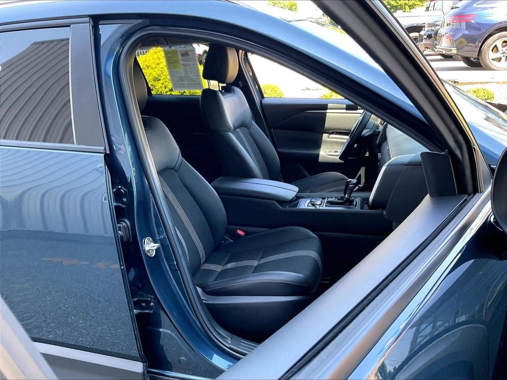 2025 Mazda Mazda CX-50 2.5 S Preferred Package