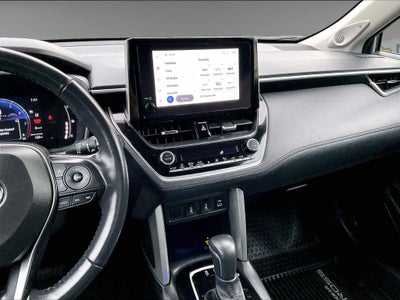 2023 Toyota Corolla Cross XLE