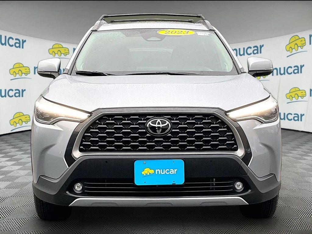 2023 Toyota Corolla Cross XLE
