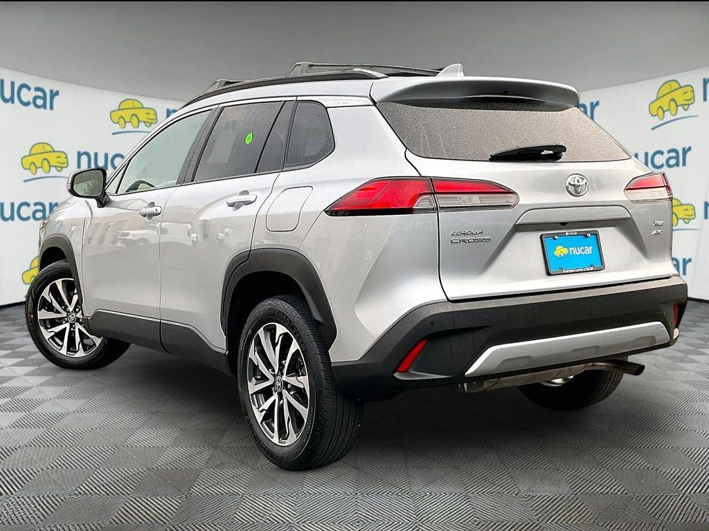 2023 Toyota Corolla Cross XLE