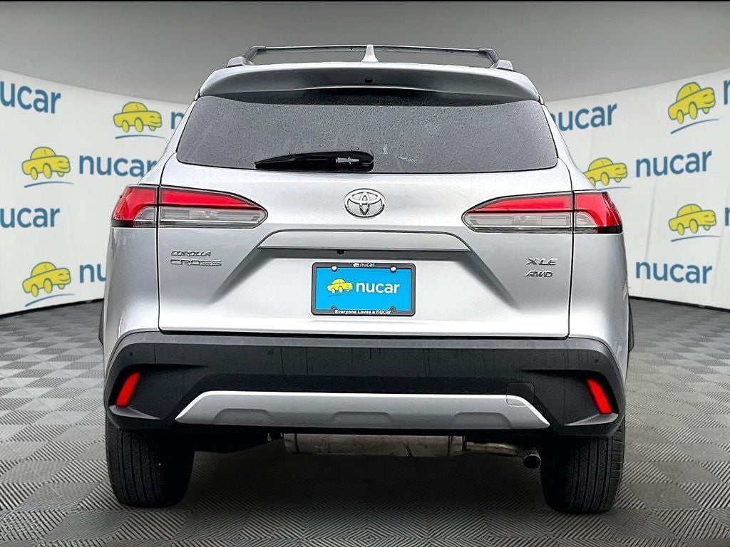 2023 Toyota Corolla Cross XLE