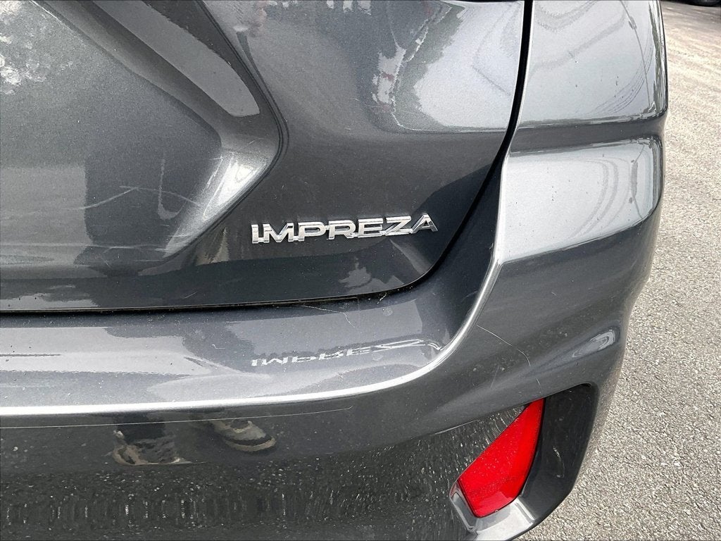 2025 Subaru Impreza Base