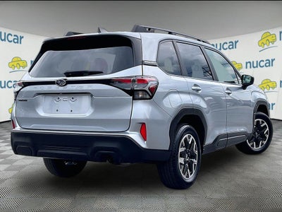 2025 Subaru Forester Premium