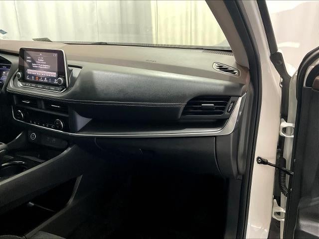 2023 Nissan Rogue AWD SV