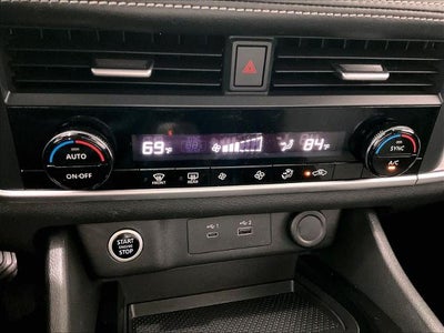 2023 Nissan Rogue AWD SV