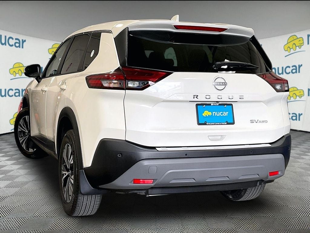 2023 Nissan Rogue SV