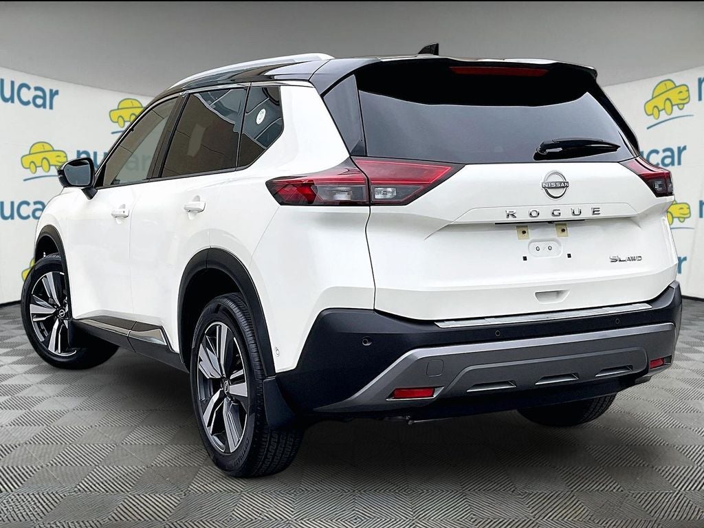 2023 Nissan Rogue SL