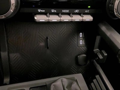 2025 Toyota 4Runner SR5 4WD (GS)