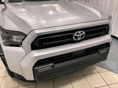 2025 Toyota 4Runner SR5 4WD (GS)