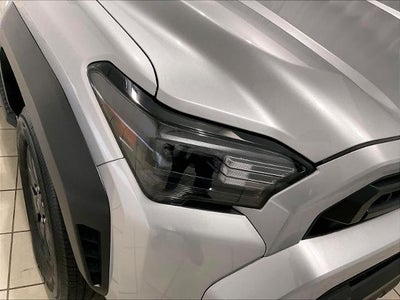 2025 Toyota 4Runner SR5 4WD (GS)
