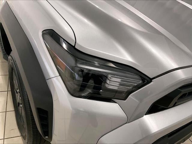 2025 Toyota 4Runner SR5 4WD (GS)