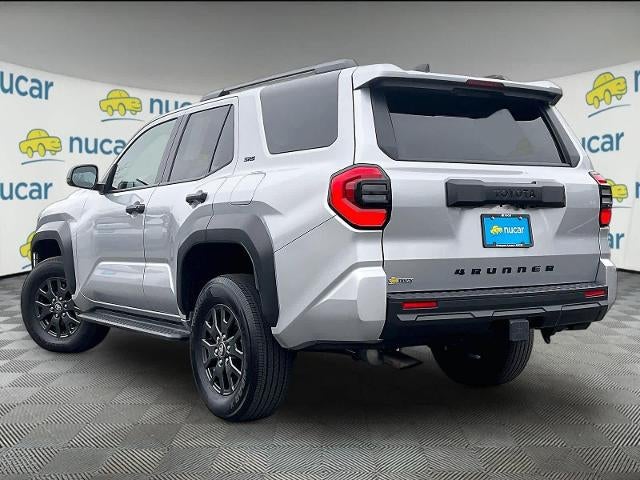2025 Toyota 4Runner SR5 4WD (GS)