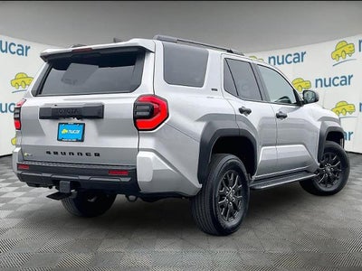 2025 Toyota 4Runner SR5 4WD (GS)