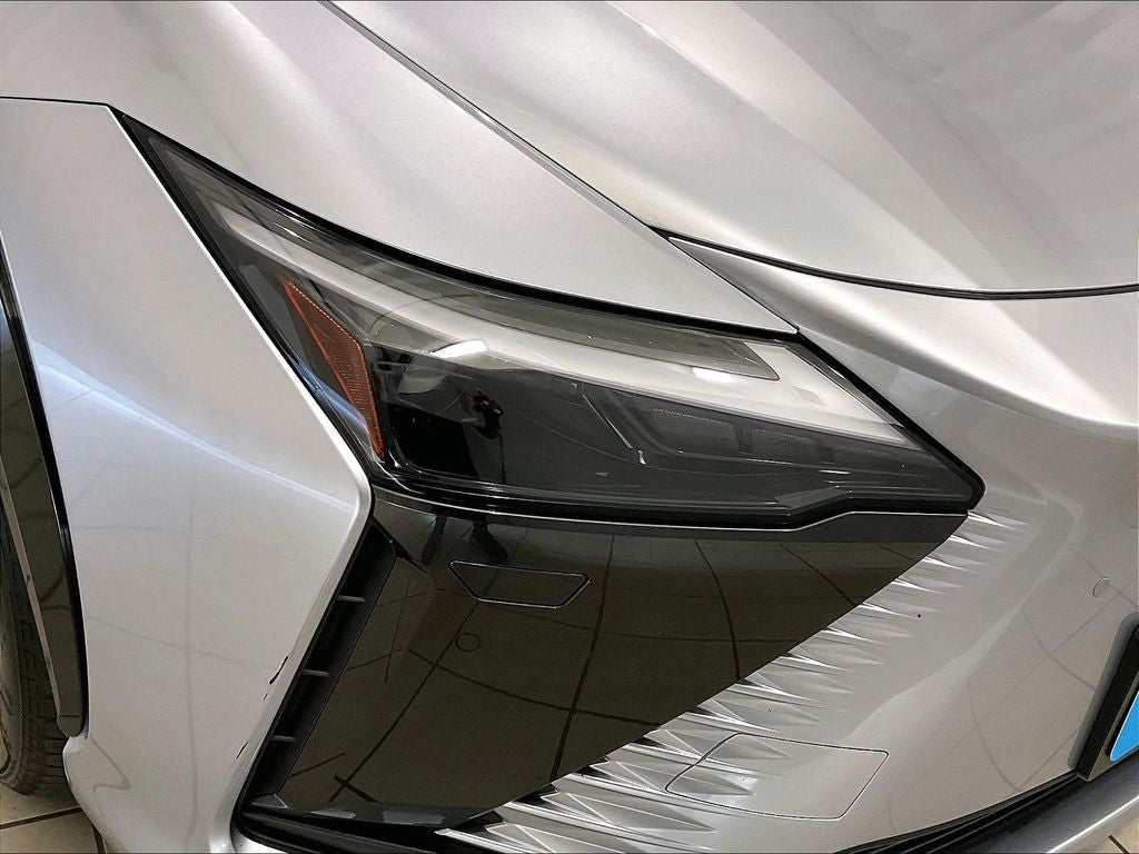 2024 Lexus RZ 450e Premium