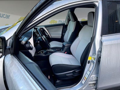 2016 Toyota RAV4 Hybrid XLE