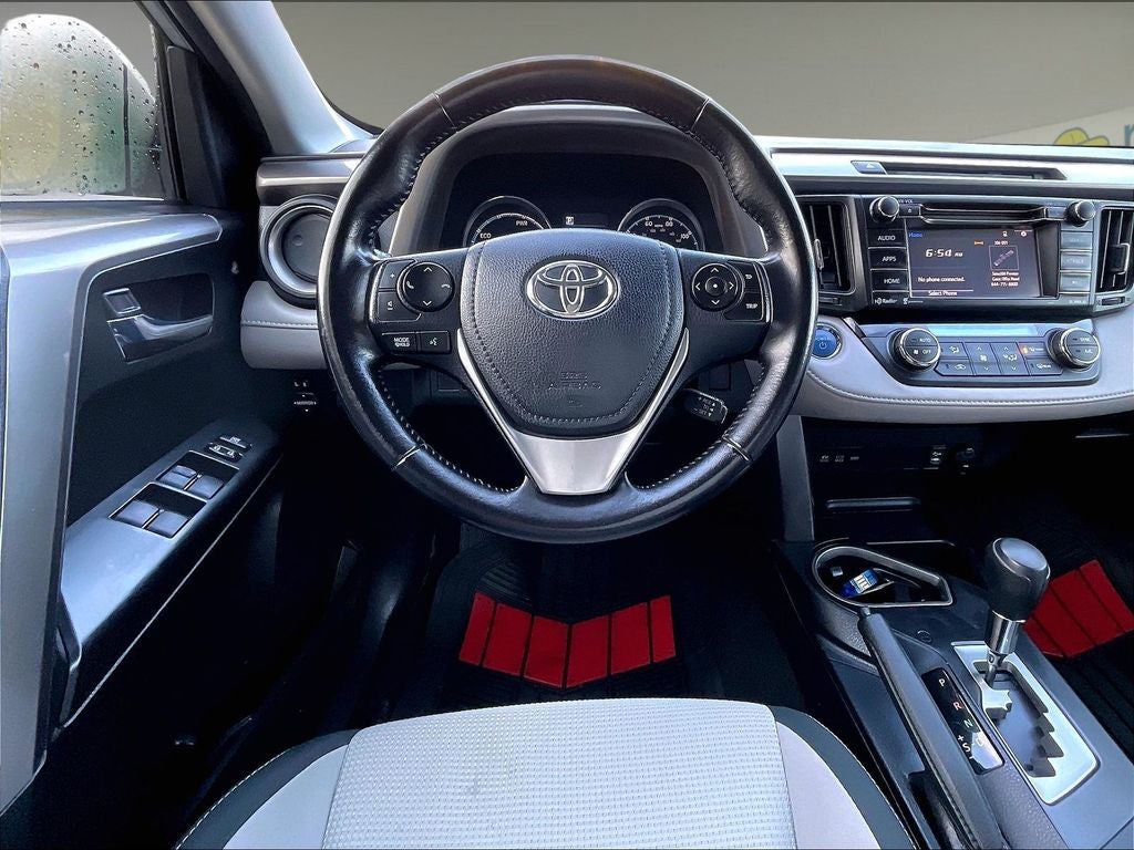 2016 Toyota RAV4 Hybrid XLE